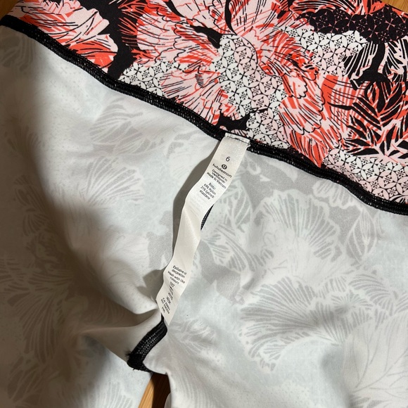 NWOT Lululemon LE Lunar New Year CNY Wunder Under High Rise Tight Size 6 - Picture 8 of 14